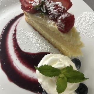 Lemoncello Cake